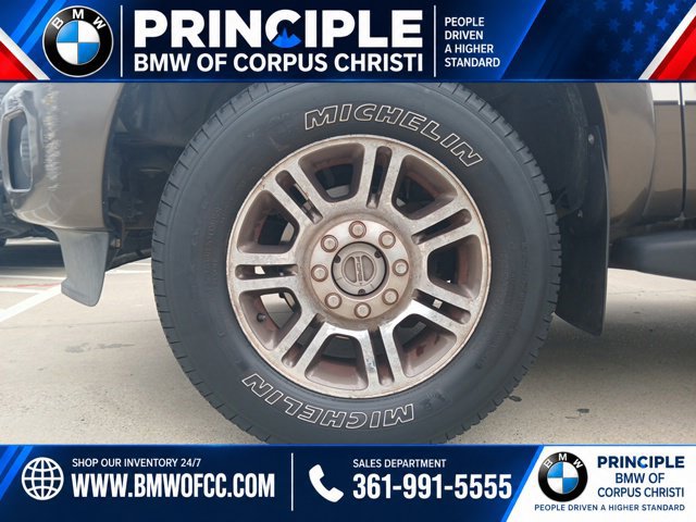 Used 2015 Ford F250 King Ranch w/ FX4 Off-Road Package AWD/4WD image 5