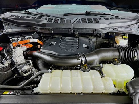 Used 2021 Ford F150 Lariat w/ Equipment Group 502A High image 32