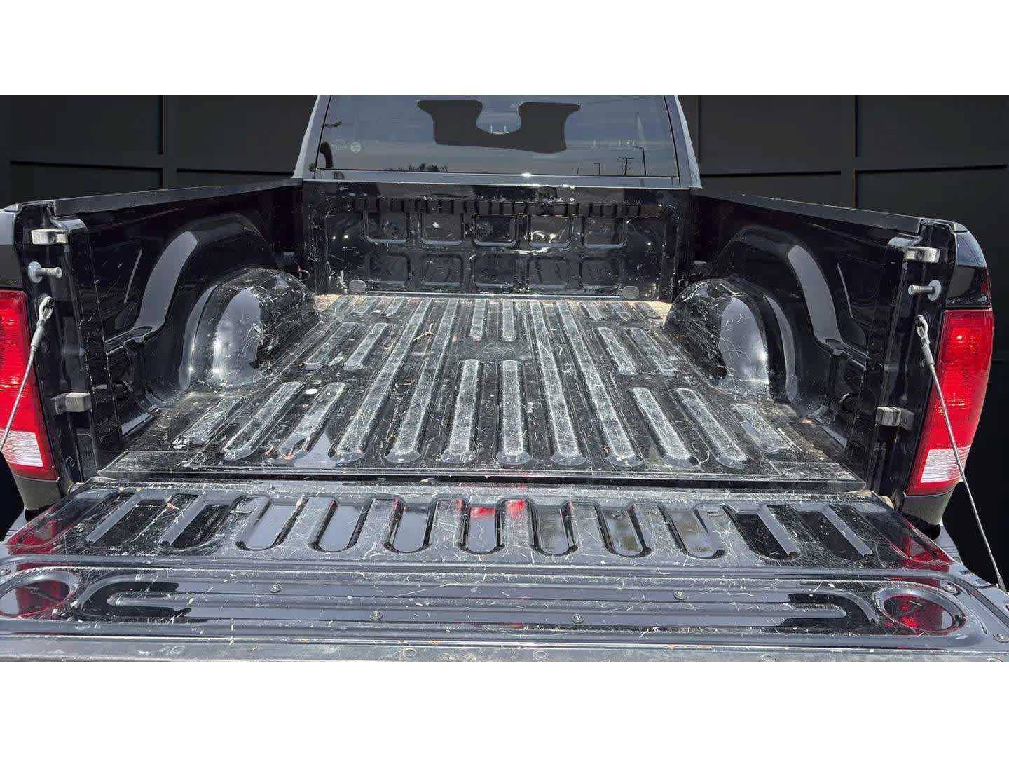 Used 2024 RAM 1500 Classic SLT AWD/4WD image 23