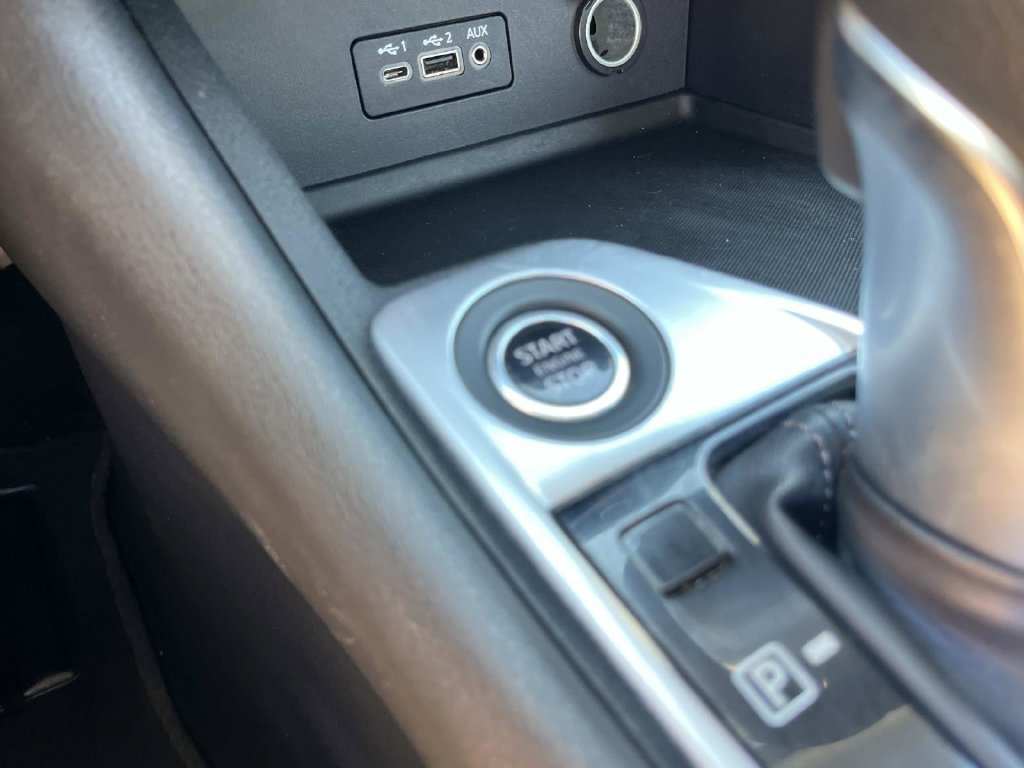 Used 2022 Nissan Sentra SV FWD image 35