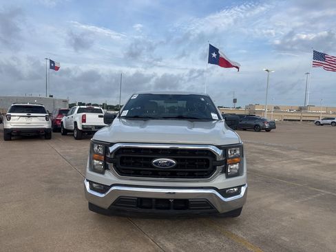 Used 2023 Ford F150 XLT RWD image 3