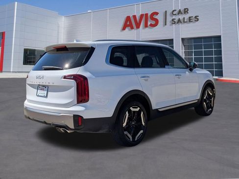 Used 2025 Kia Telluride S image 6