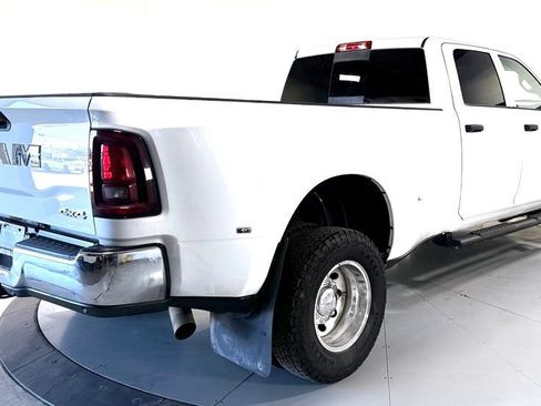 Used 2025 RAM 3500 Tradesman AWD/4WD image 4
