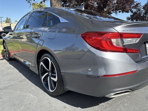 Used 2020 Honda Accord Sport image 10