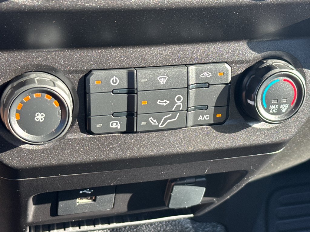 Used 2021 Ford F350 XL w/ Power Equipment Group AWD/4WD image 21