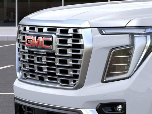 New 2026 GMC Yukon XL Denali w/ Denali Reserve Package AWD/4WD image 16