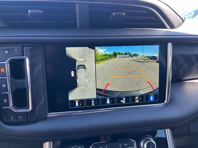 Used 2023 GMC Yukon Denali AWD/4WD image 30