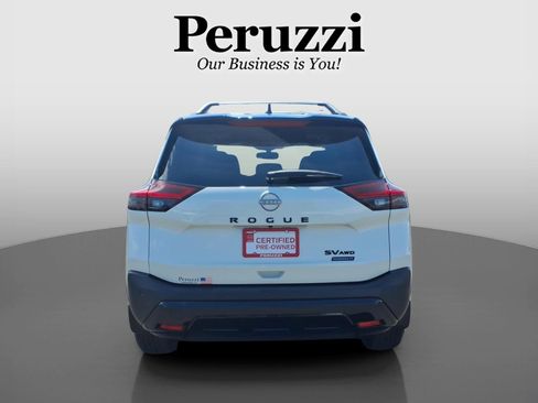Certified 2023 Nissan Rogue SV w/ SV Premium B Package AWD/4WD image 4