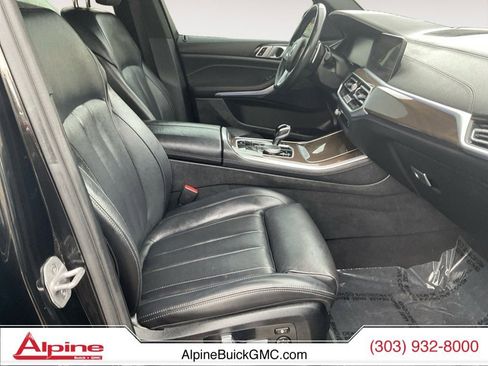 Used 2022 BMW X5 xDrive40i w/ Luxury Seating Package image 15
