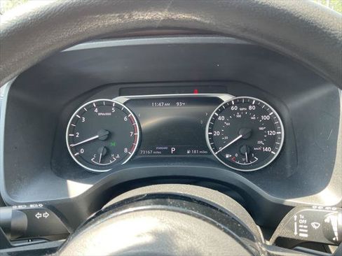 Used 2022 Nissan Rogue SV FWD image 28