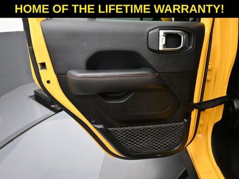Used 2018 Jeep Wrangler Unlimited Rubicon w/ Cold Weather Group AWD/4WD image 38