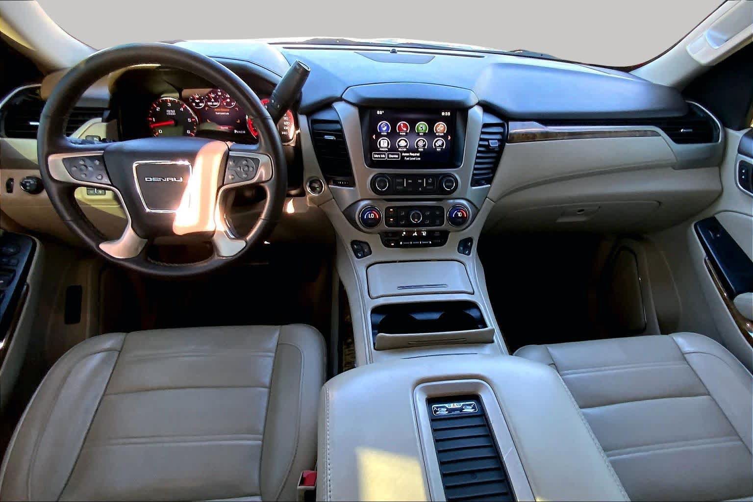Used 2015 GMC Yukon Denali w/ Open Road Package AWD/4WD image 14