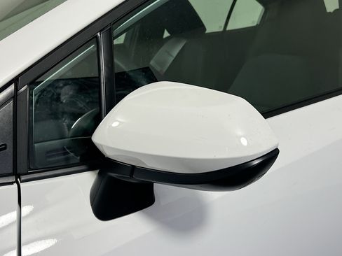 Used 2025 Toyota Corolla LE FWD image 12