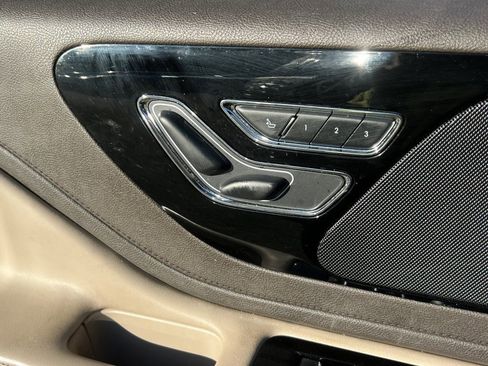 Certified 2023 Lincoln Aviator Reserve w/ Equipment Group 201A image 23