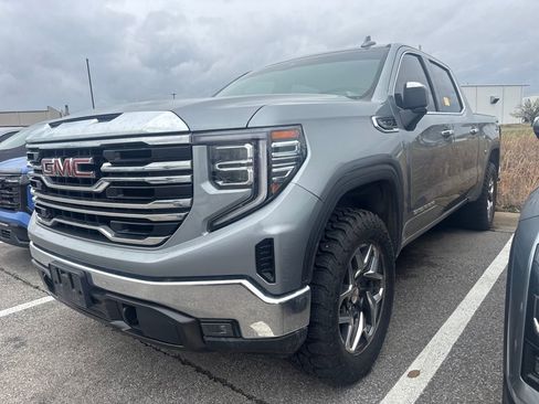Used 2023 GMC Sierra 1500 SLT w/ SLT Premium Package image 1