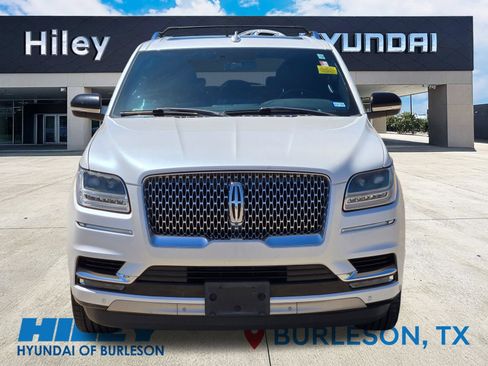 Used 2018 Lincoln Navigator Select w/ Cargo Package RWD image 8