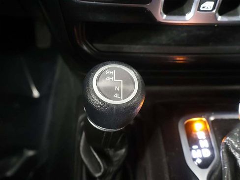 Used 2022 Jeep Wrangler Unlimited Sport image 42