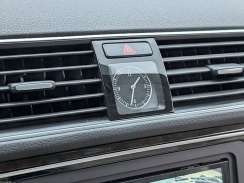 Used 2014 Volkswagen Passat TDI SEL Premium image 56