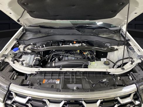 New 2026 Ford Explorer Platinum w/ LUX Leather Package image 54