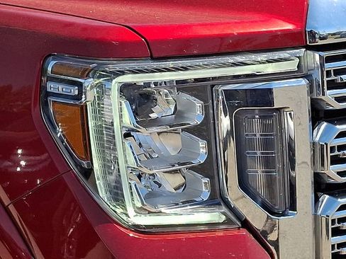 Used 2022 GMC Sierra 2500 Denali AWD/4WD image 30