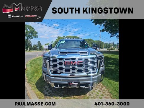 Used 2024 GMC Sierra 2500 Denali w/ Denali Reserve Package AWD/4WD image 1