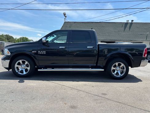 Used 2017 RAM 1500 Laramie w/ Convenience Group RWD image 7