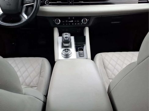 Used 2022 Mitsubishi Outlander SEL AWD/4WD image 11