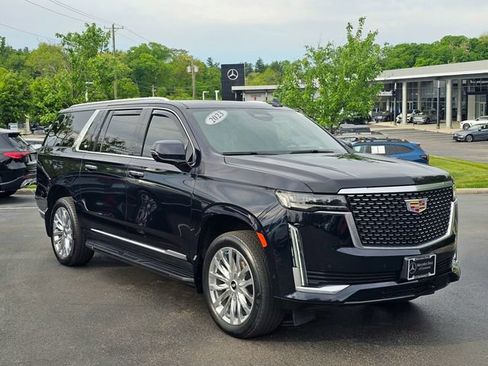 Used 2023 Cadillac Escalade ESV Premium Luxury w/ Performance Package AWD/4WD image 1