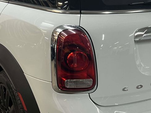 Used 2020 MINI Cooper Countryman S w/ Premium Package image 10