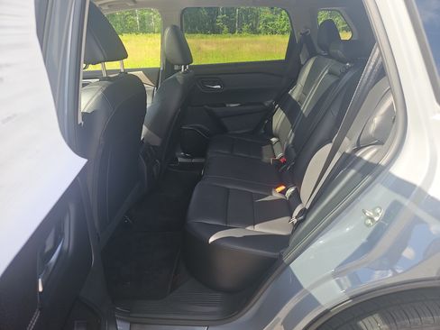 Certified 2023 Nissan Rogue SL w/ SL Premium Package AWD/4WD image 16