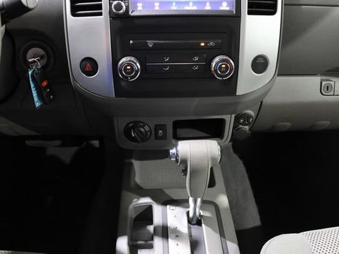 Certified 2019 Nissan Frontier SV AWD/4WD image 20