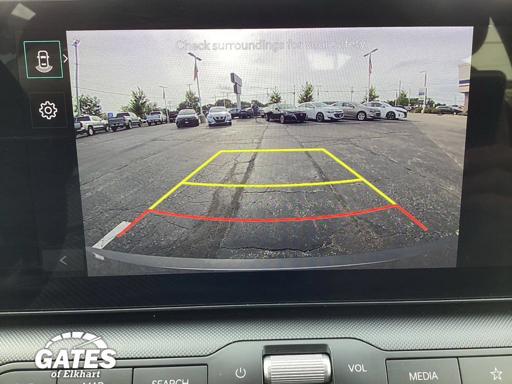 Used 2025 Kia K4 FWD image 17