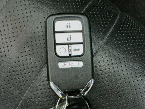 Used 2021 Honda Accord EX-L image 36