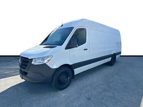 New 2026 Mercedes-Benz Sprinter 2500 image 3