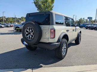 New 2025 Ford Bronco Badlands video 4