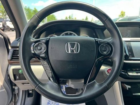 Used 2017 Honda Accord EX-L image 13