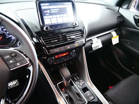 New 2026 Mitsubishi Eclipse Cross AWD image 5