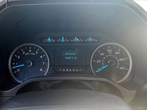 Used 2016 Ford F150 XLT w/ XTR Package image 14