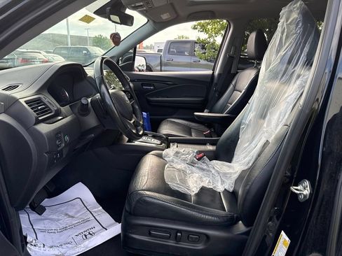 Used 2020 Honda Pilot Touring image 17
