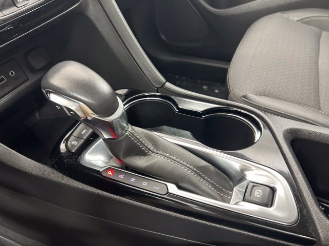 Used 2022 Buick Encore GX Select AWD/4WD image 16