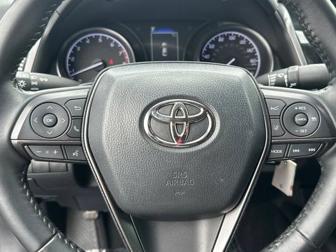 Used 2024 Toyota Camry SE FWD image 21