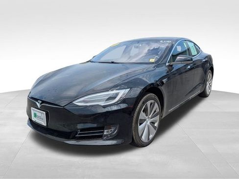 Used 2021 Tesla Model S Long Range Plus AWD/4WD image 3