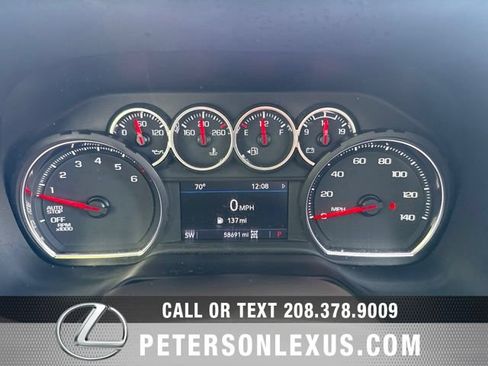 Used 2021 Chevrolet Tahoe LT w/ LT Signature Package AWD/4WD image 32
