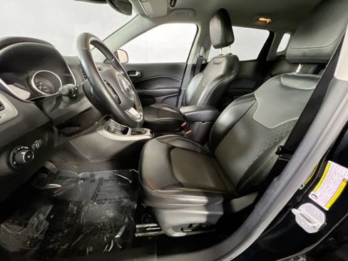 Used 2020 Jeep Compass Latitude w/ Popular Equipment Group image 20