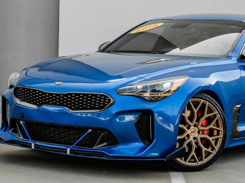 Used 2018 Kia Stinger GT RWD image 7