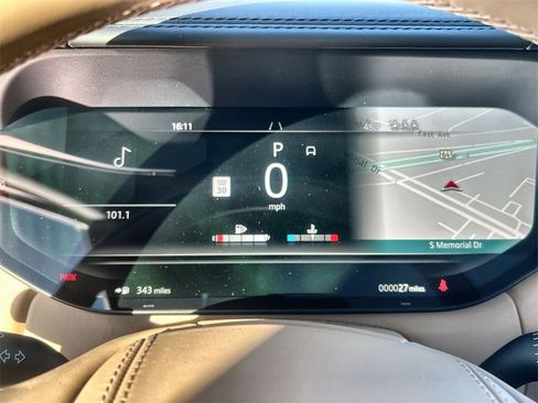 New 2026 Land Rover Range Rover SE image 23