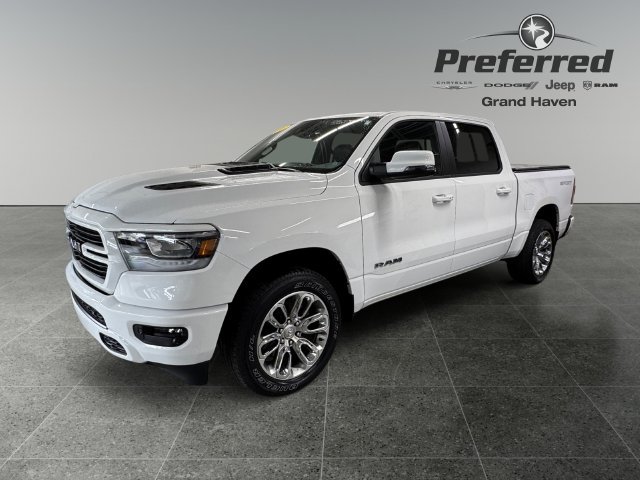 Used 2023 RAM 1500 Laramie AWD/4WD image 11