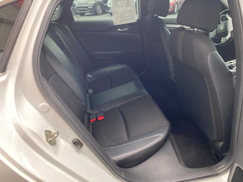 Used 2019 Honda Civic Sport image 27