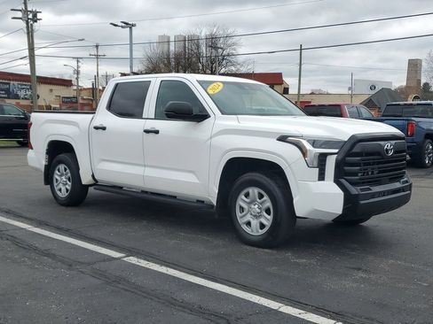Used 2024 Toyota Tundra SR AWD/4WD image 2
