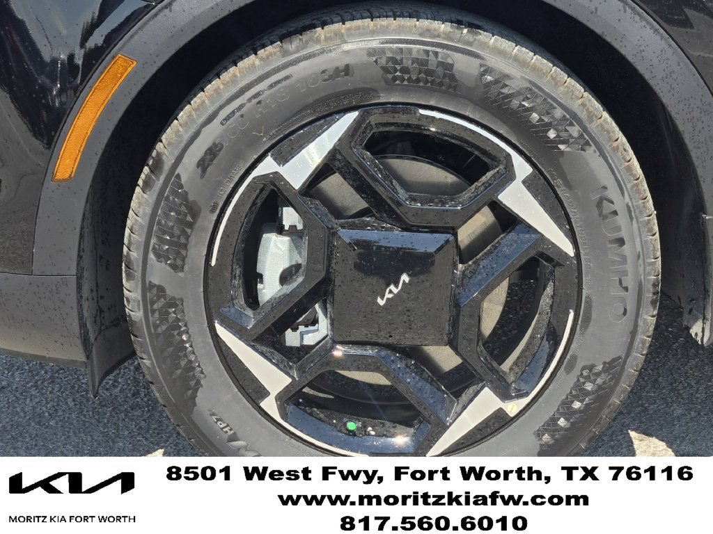 New 2026 Kia Sportage EX w/ EX Panorama Roof Package FWD image 9